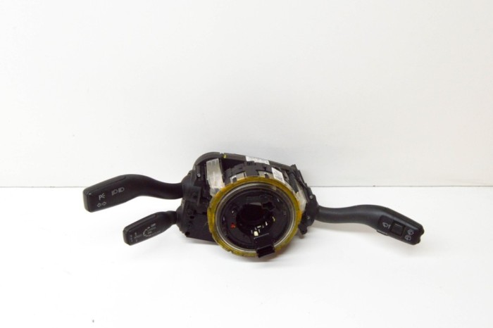 Maneta semnalizare ștergătoare AUDI A6 Avant 4F5, C6 2007 OEM: 4F0910549,4E0953541A,4E0953521,4E0953503C,4F0953549A 17147362