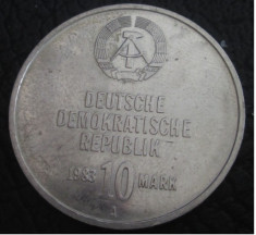 Germania ( Republica Democrata ) : 10 mark 1983_ Militia Muncitorilor_ UNC_rara foto