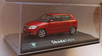 Macheta Skoda Fabia 2 (orange) - Abrex 1/43 foto