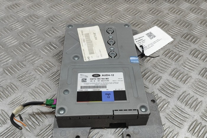 Amplificator de sunet LAND ROVER RANGE ROVER VELAR L560 2018 OEM: HX73-19C164-BD | 30032814