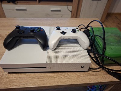 Consola Xbox One S foto