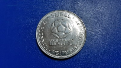 Medalion Berti Vogts CM 1970 foto