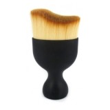 Cumpara ieftin Perie pentru curatare interior auto, plastic nailon, negru