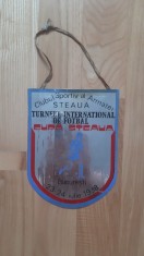 Fanion Steaua Bucuresti ( 1988 ) Turneul International de Fotbal &quot; Cupa Steaua &quot;