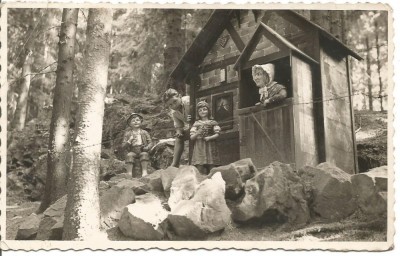 carte postala- FOTO. Cum sa sperii Baba Cloanta anul 1938 foto