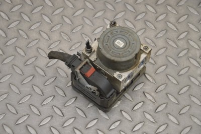 Pompa ABS VW GOLF VII 5G1, BQ1, BE1, BE2 2015 OEM: Hatchback | 17948860 foto