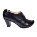 Pantofi dama, din piele naturala box cu varf lac toc de 7cm P46SLN