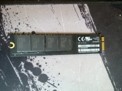 ssd Apple Macbook Air 13 A1369 2010 2011 MZ-CPA2560/0A2 256GB DEFECT !!!! foto