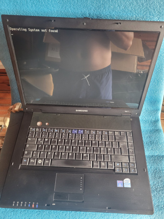 laptop SAMSUNG R60 plus - incomplet -
