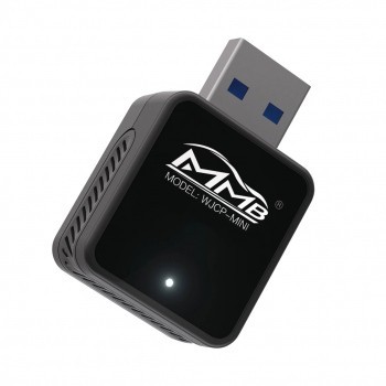 Apple Carplay wireless multimedia dongle, MMB WJCP-MINI in masina ta foto