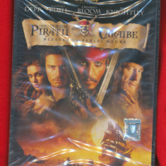 "Piraţii din Caraibe!" 1,2,3. Libertatea - 3 DVD sigilate.