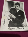 Cumpara ieftin POZA ACTOR ROGER MOORE