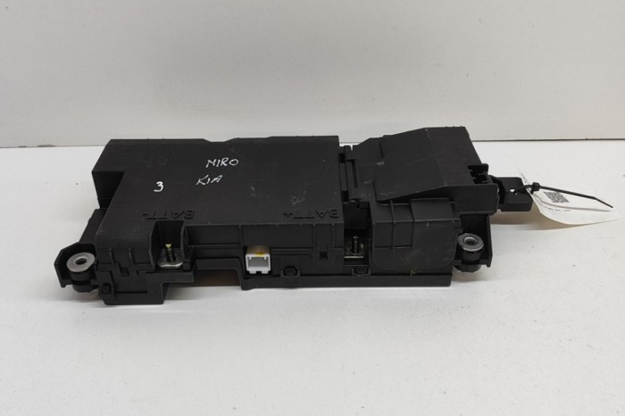 Modul panou de siguranțe KIA NIRO 2016 OEM: K4375-14051,37583-K4000,AEV14012 28106121