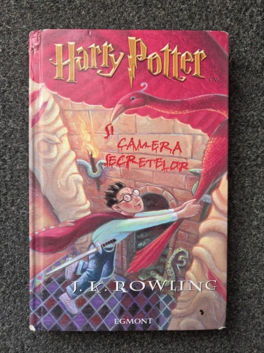 HARRY POTTER SI CAMERA SECRETELOR - J. K. Rowling