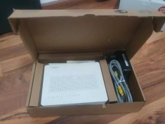 Router Huawei EchoLife HG8121H Digi foto