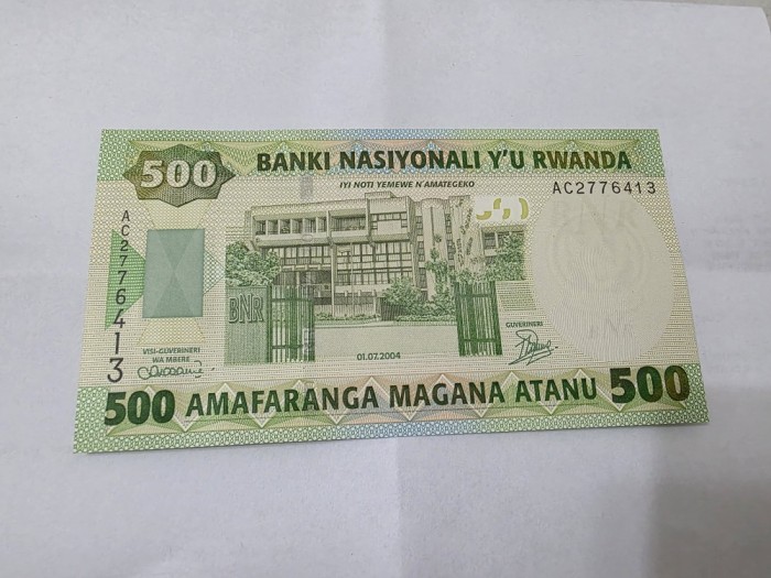 BANCNOTA RWANDA 500 FR 2004