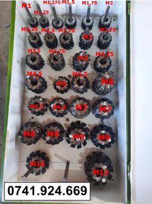 B96 Freza disc modul frezat danturat pinioane M0,5-M22 foto