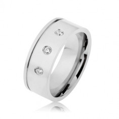 Inel lucios din oţel de culoare argintie, zirconii transparente, crestătură orizontală - Marime inel: 70