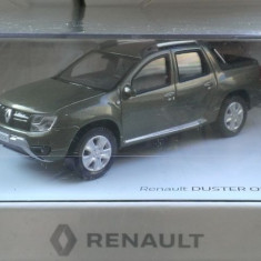 Macheta Renault Duster Oroch 2016 (Dacia) - Norev 1/43