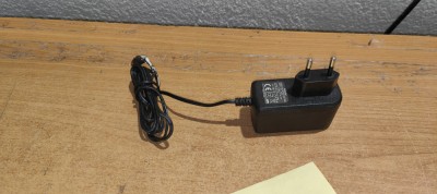 Incarcator 12V 1A #A3916 foto