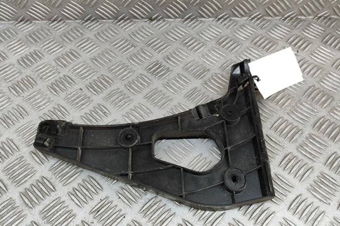 Suport bara de protecție dreapta spate AUDI A1 8X1, 8XK 2013 OEM: 8X0807378B 29791230