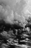 Tablou Canvas, "Dansul norilor &icirc;n alb-negru", Nori, Umbre, Texturi, Cer, Vortex, Dramatic, &Icirc;nvolburare, Mister, Contrast, Monocrom, 26 x 39 cm, CMCLAS