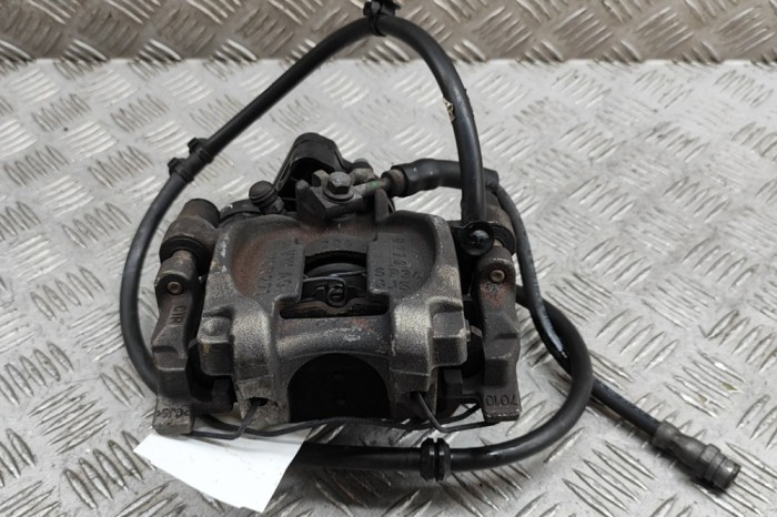 Etrier de fr&acirc;nă dreapta spate VW T-ROC A11 2021 OEM: 5Q0615406ER 28603786