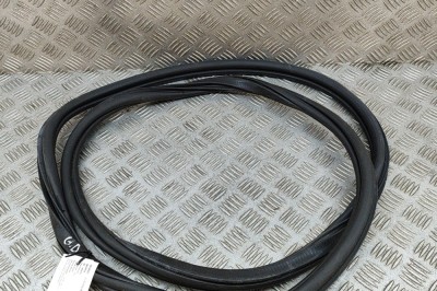 Garnitura ușă dreapta spate SEAT ARONA KJ7 2019 OEM: 6F9867368F | 26059918 foto