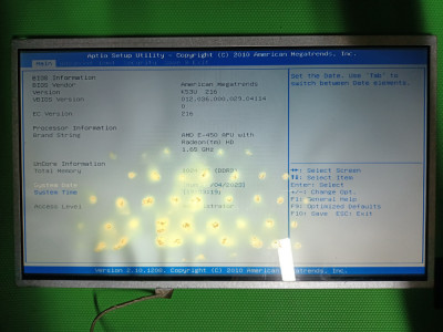 Display laptop 13,3&amp;quot; 40 pini LED model B133XW04 foto