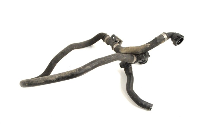 Furtun de lichid de răcire BMW X5 F15, F85 2015 OEM: 8514220 13791843