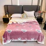 Cumpara ieftin Patura cocolino groasa cu blanita alba 200x230cm,doua fete,roz,inimioare - F130