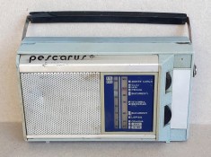 Radio portabil romanesc Pescarus S / TEHNOTON 1974, 6 tranzistoare, nefunctional foto