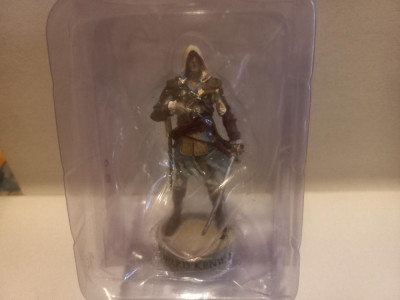 Figurina din rasina Edward Kenway - Assassin&amp;#039;s Creed - Hachette foto