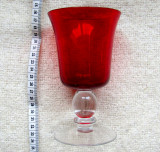 Cumpara ieftin Cristal Ruby Red-Glass Art Gilde,Casa de Artă Gilde.