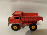 bnk jc Matchbox 28d Mack Dumper