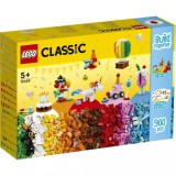 LEGO Classic Cutie Petrecere Creativa 11029, 900 piese, Set Constructie, Modele Urs, Clovn, Unicorn, 5+