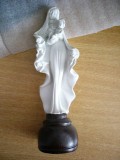 C14 3 - Bibelou colectie - din comunism - Madona cu Pruncul
