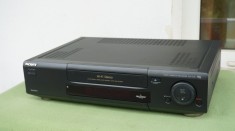 Video recorder VHS SONY SLV-E710 stereo Hi-Fi