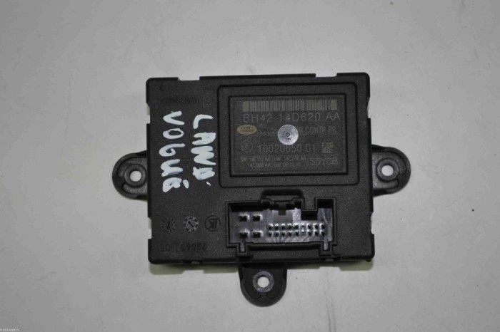 Modul de control ușă dreapta față LAND ROVER RANGE ROVER III L322 2010 OEM: BH4214D620 2358649