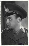 P3250N Ofițer rom&acirc;n din Regimentul de Gardă al Conducătorului Statului &bdquo;Ion Antonescu&rdquo;, &icirc;n uniformă model 1941