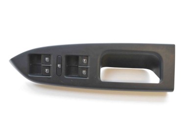 Buton geam ușă dreapta față VW PASSAT B6 3C2 2008 OEM: 1T2867372E,1K4959857B 1800784 foto