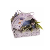 Cumpara ieftin Set lumanare parfumata, coronita Lavanda in cutie 10,5 x 10,5 x 7 H