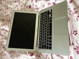 MacBook Air 13&rdquo; 2017 | i5 1.8GHz | 8GB RAM | 128GB SSD | &Icirc;ncărcător original