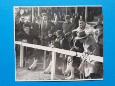 POZA HIPODROMUL DE LA PLOIESTI posibil ? 1929 foto