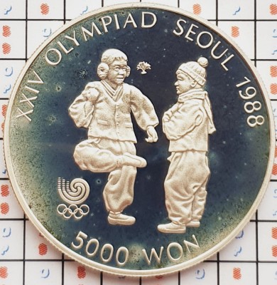 1515 Coreea de Sud Korea 5000 Won 1987 1988 Seoul - Jegi Chagi km 61 argint foto