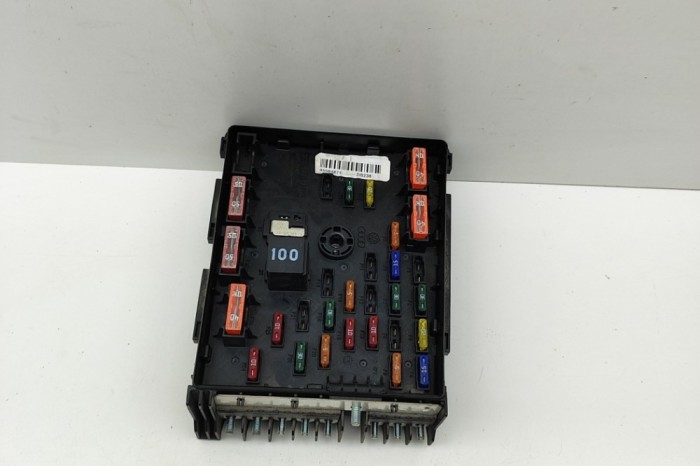 Modul panou de siguranțe VW PASSAT Variant B7 365 2012 OEM: 3C0937125A 31044706