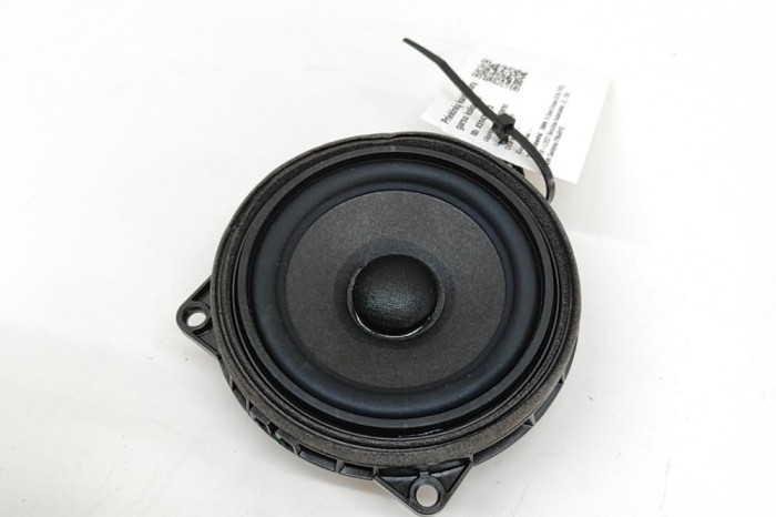 Difuzor ușă dreapta spate BMW 8 Gran Coupe G16, F93 2021 OEM: 2622469 | 31439113