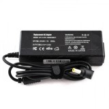 Alimentator Laptop Sh - MEDION AKOYA E6214 , 19 V , 65W , 3.42 A, Incarcator standard