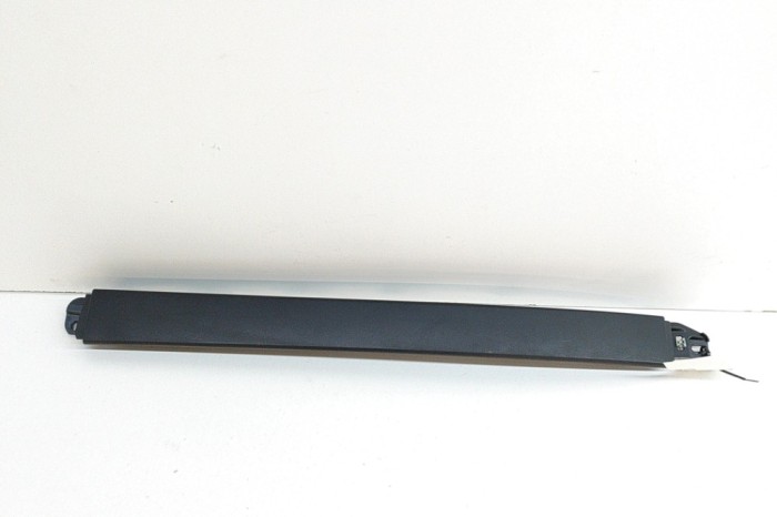 Ornament st&acirc;lp dreapta TESLA MODEL X 2016 OEM: 1035982-00-D,1035983-00-C 27211795
