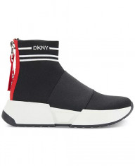 Sneakers DKNY foto